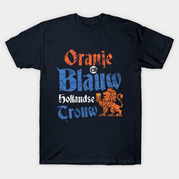 Oranje en Blauw Hollands Trouw! Koningsdag T-Shirt by Depot33